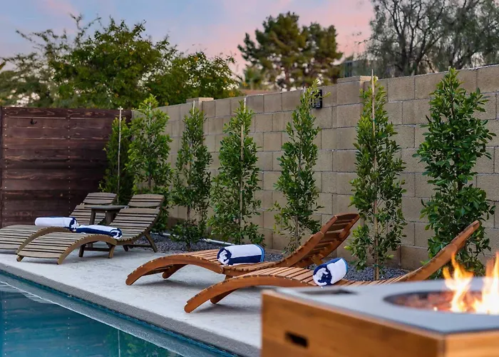 Modern Cactus - Luxe With Spa-baths Pool & Firepit Holiday home Phoenix