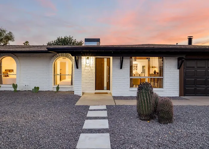 Modern Cactus - Luxe With Spa-baths Pool & Firepit *