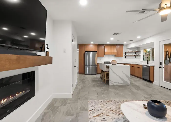 Modern Cactus - Luxe With Spa-baths Pool & Firepit Phoenix