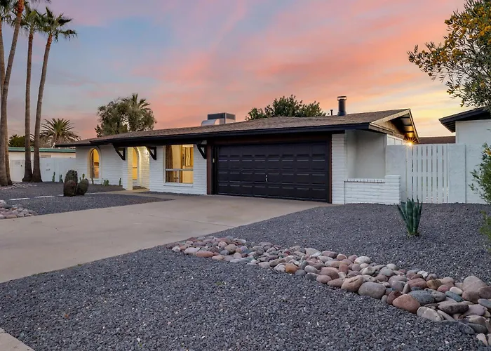 Holiday home Modern Cactus - Luxe With Spa-baths Pool & Firepit *