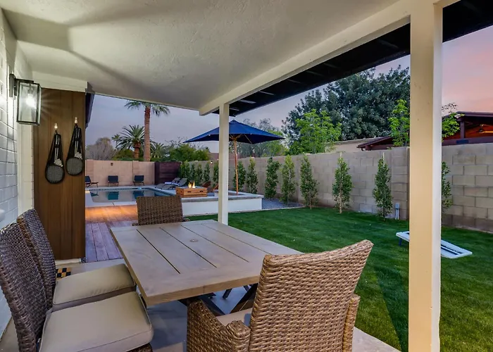 Modern Cactus - Luxe With Spa-baths Pool & Firepit Holiday home *