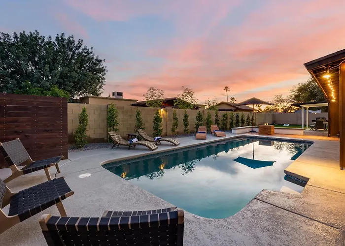 Modern Cactus - Luxe With Spa-baths Pool & Firepit Holiday home Phoenix