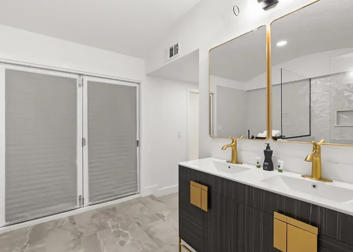 Modern Cactus - Luxe With Spa-baths Pool & Firepit * Phoenix