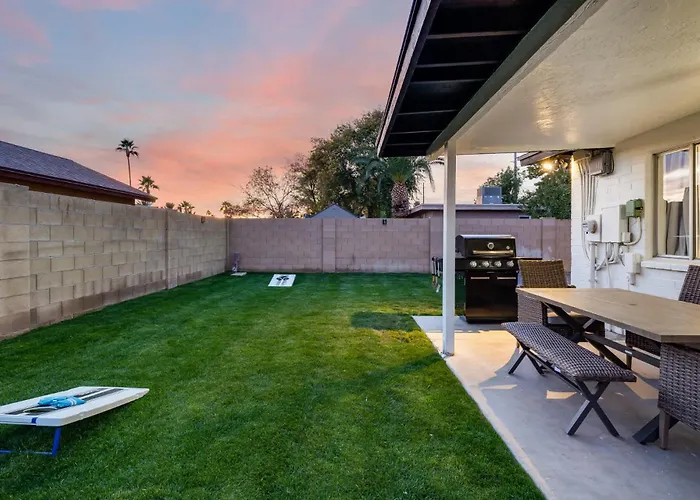Modern Cactus - Luxe With Spa-baths Pool & Firepit