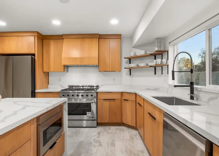Modern Cactus - Luxe With Spa-baths Pool & Firepit Holiday home Phoenix