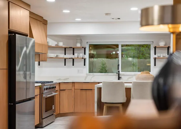 Holiday home Modern Cactus - Luxe With Spa-baths Pool & Firepit Phoenix