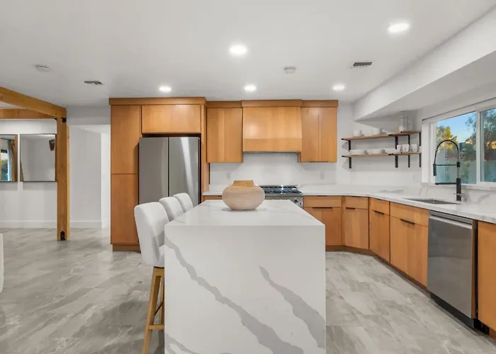 Holiday home Modern Cactus - Luxe With Spa-baths Pool & Firepit